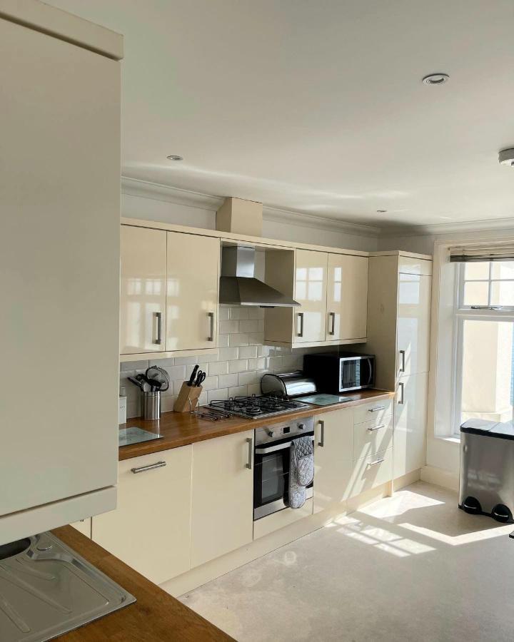 Shore Thing Beachfront Apartment Ramsgate - Sleeps 4 Extérieur photo