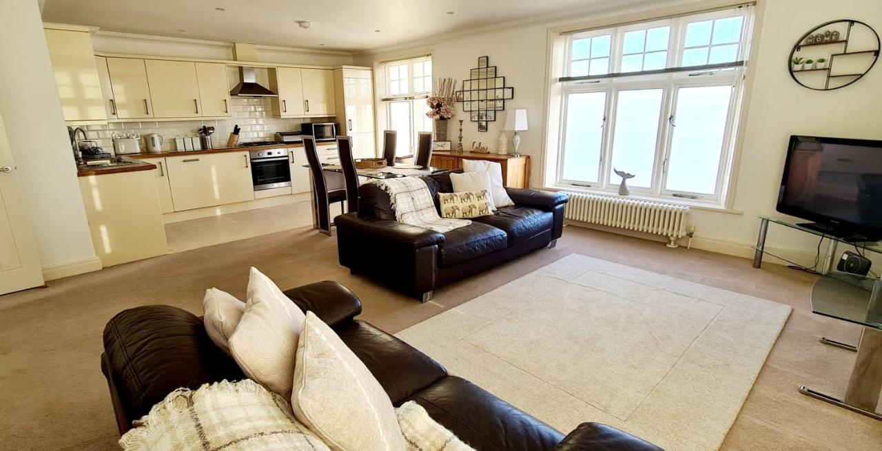 Shore Thing Beachfront Apartment Ramsgate - Sleeps 4 Extérieur photo