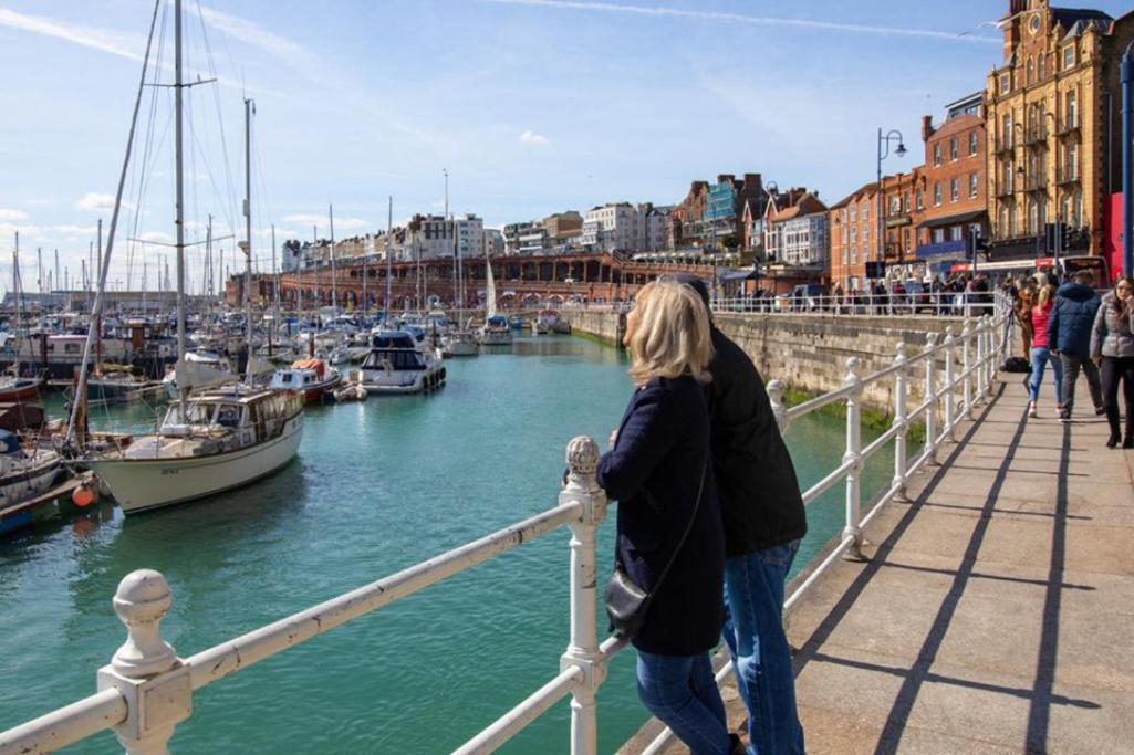 Shore Thing Beachfront Apartment Ramsgate - Sleeps 4 Extérieur photo